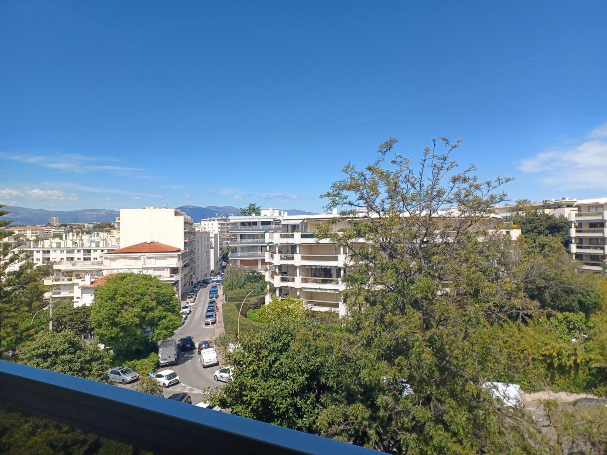 Juan Les Pins Tanit Studio Climatise Vue Sur Mer Piscine Антиб Екстериор снимка